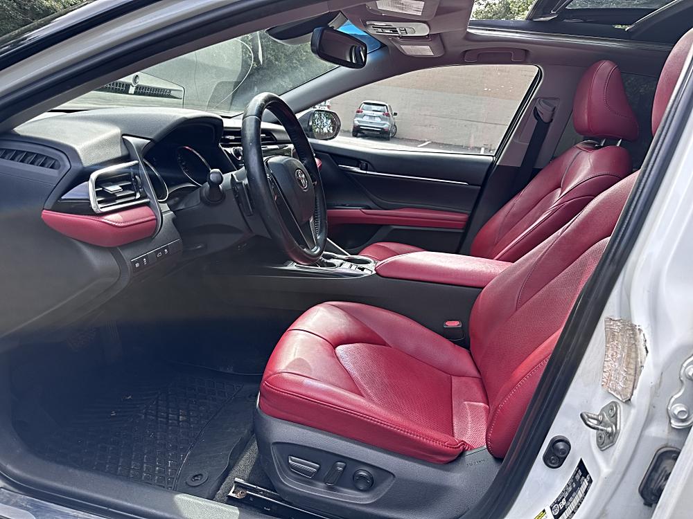 2018 Toyota Camry XSE - Photo 15