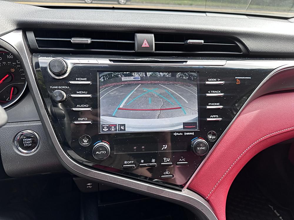 2018 Toyota Camry XSE - Photo 23