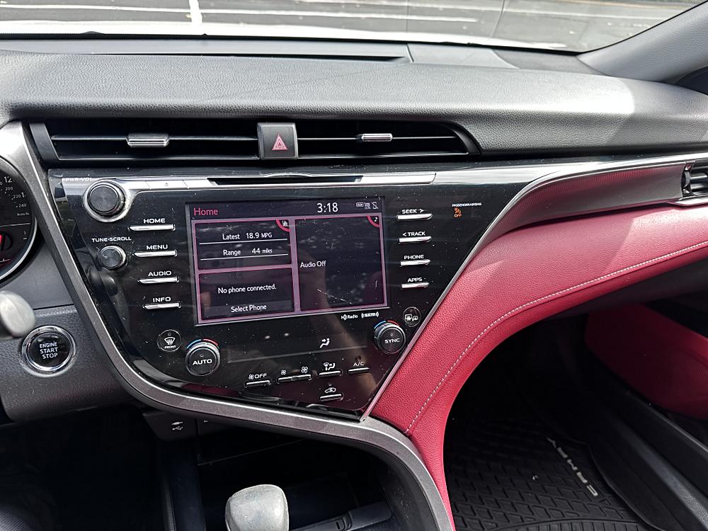 2018 Toyota Camry XSE - Photo 24