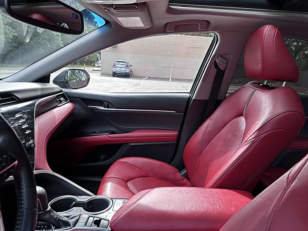 2018 Toyota Camry XSE - Photo 26