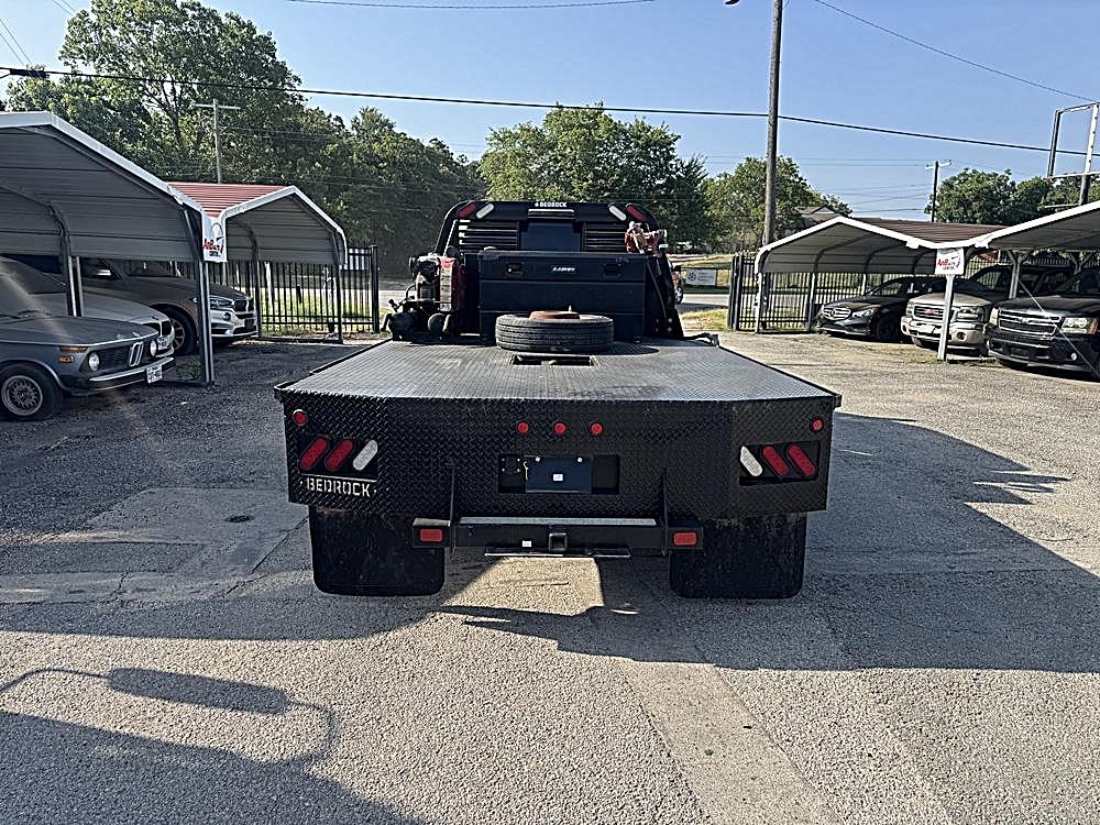 2022 Ford F-550 Super Duty Chassis Cab XL - Photo 6