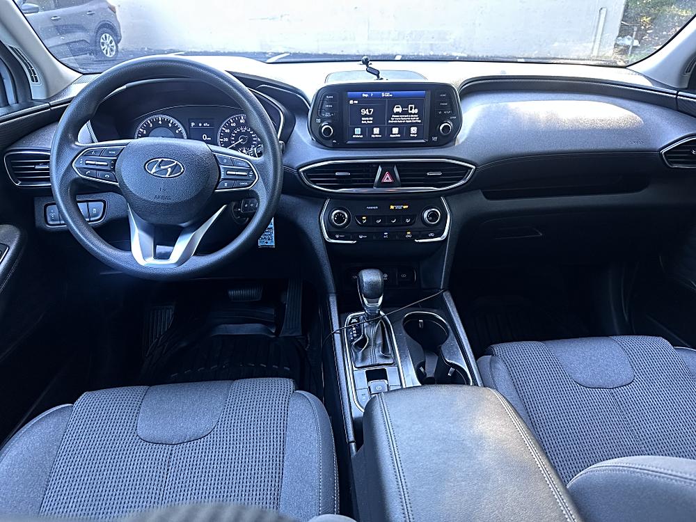 2020 Hyundai Santa Fe SE - Photo 8