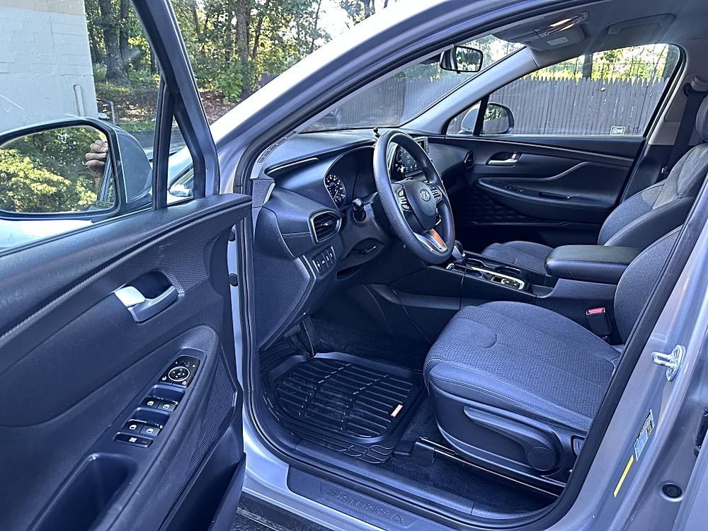 2020 Hyundai Santa Fe SE - Photo 14