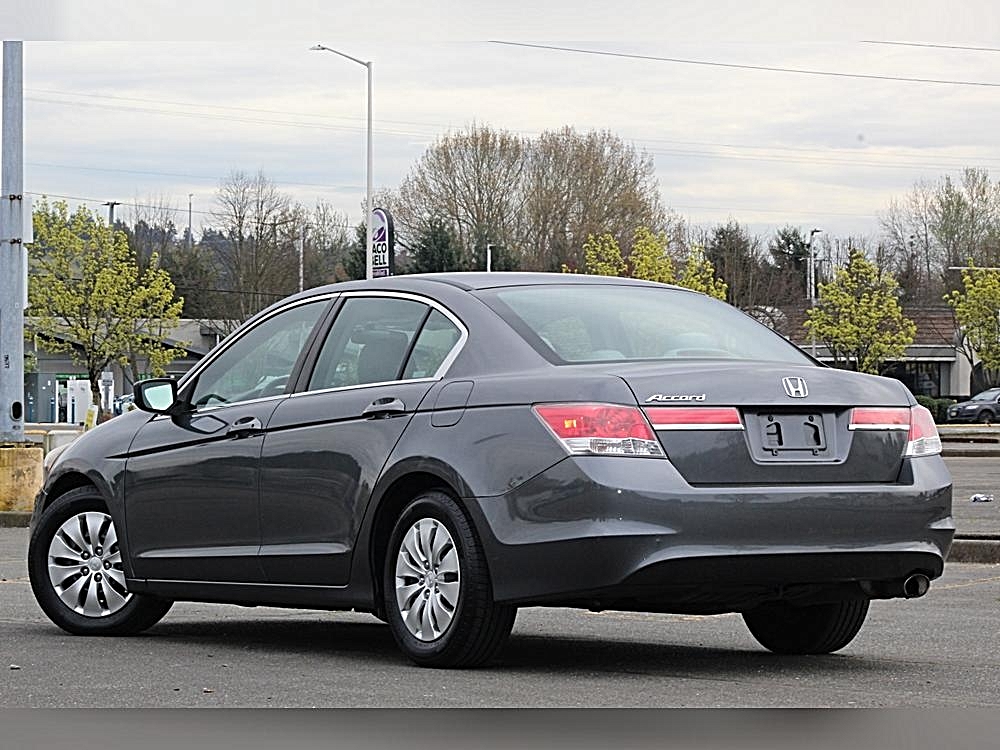 2012 Honda Accord LX - Photo 8