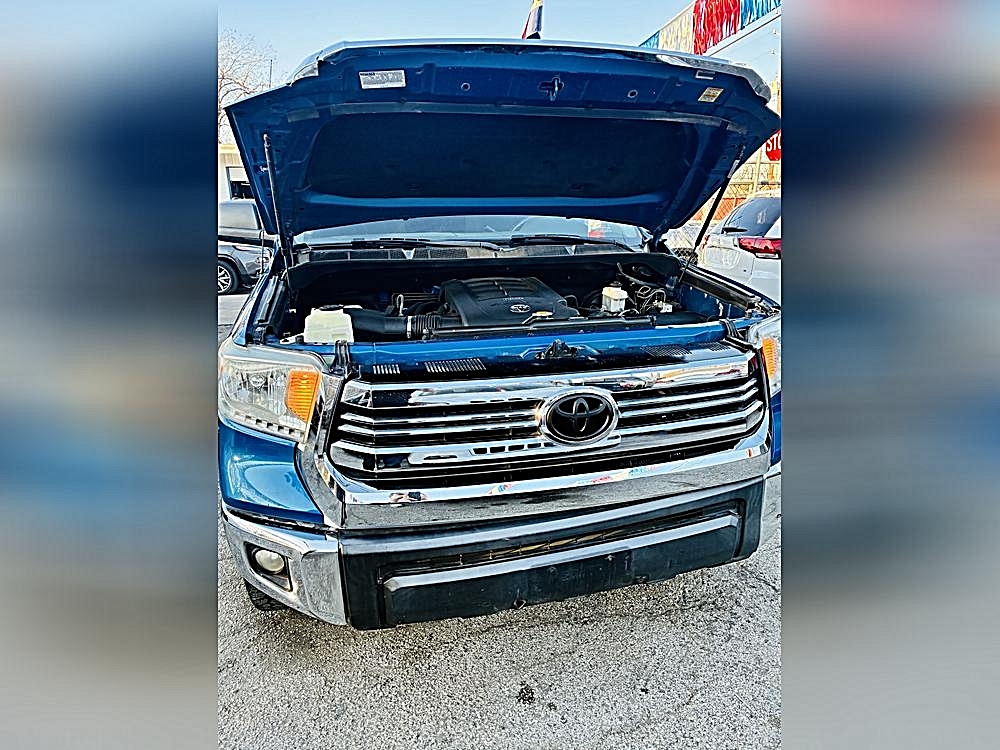 2016 Toyota Tundra SR5 - Photo 6