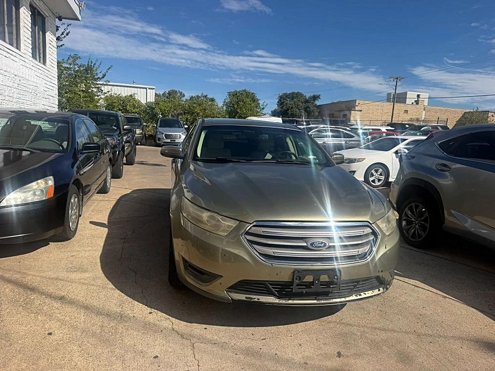 2013 Ford Taurus