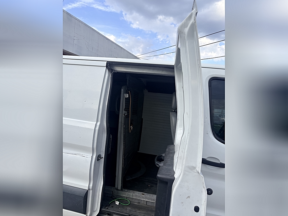 2017 Ford Transit Van Base - Photo 6