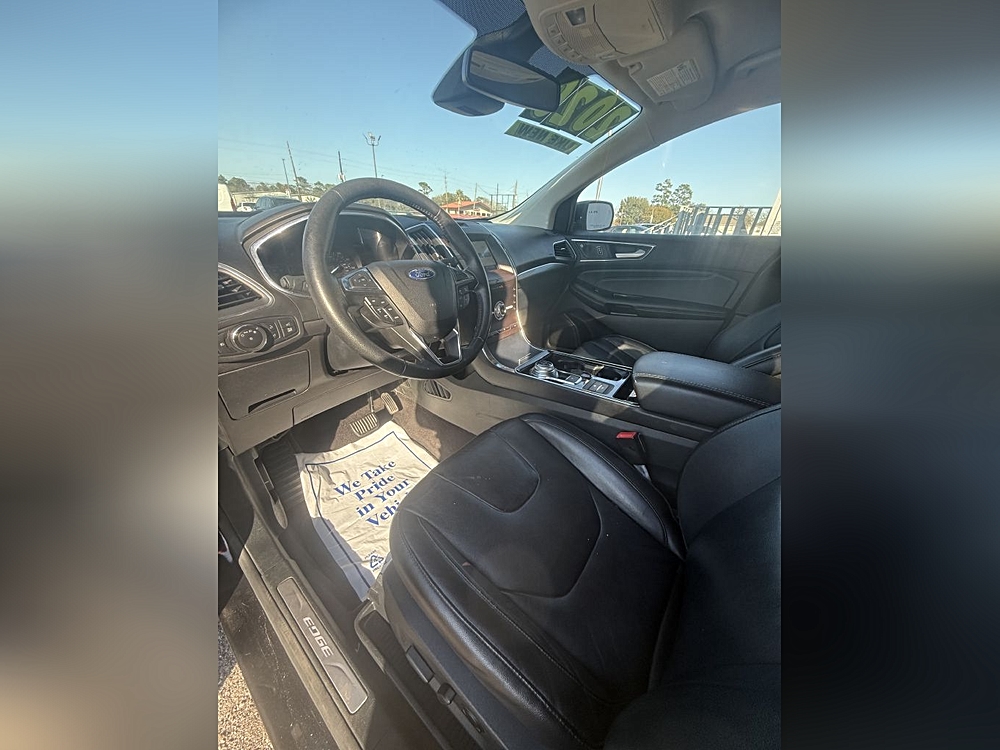 2020 Ford Edge Titanium - Photo 6