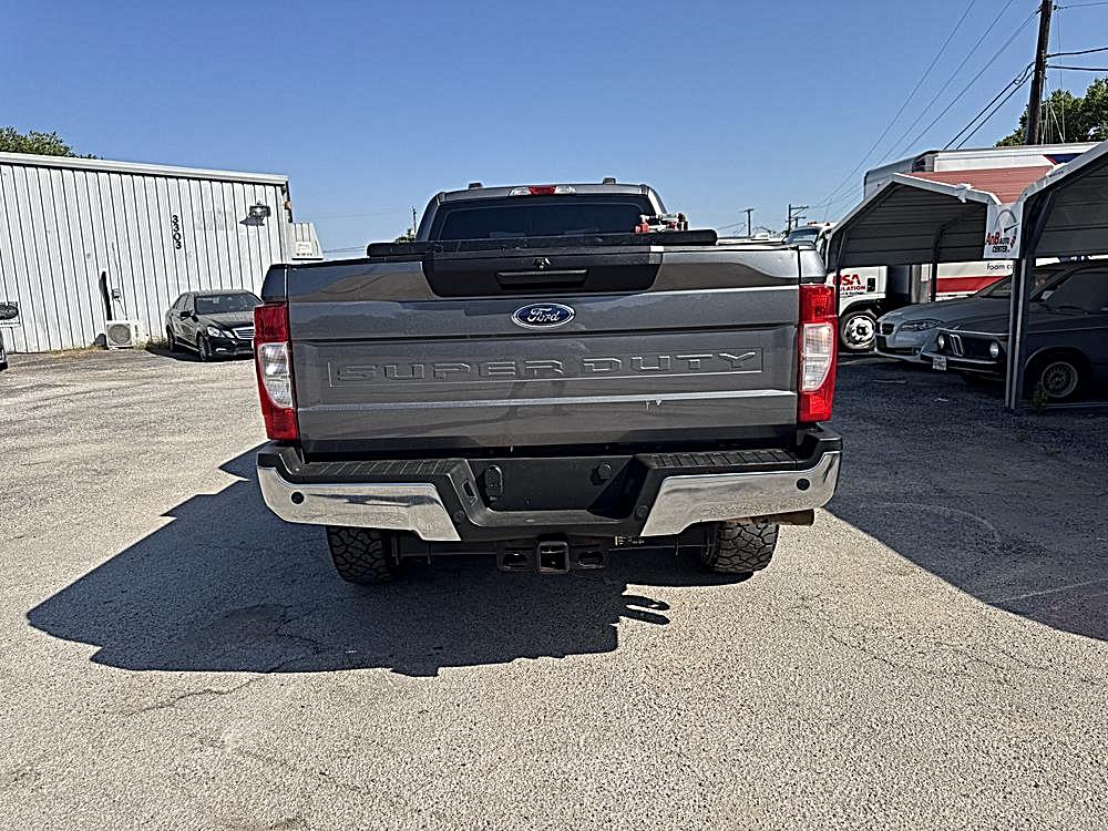 2022 Ford F-350 Super Duty XL - Photo 6