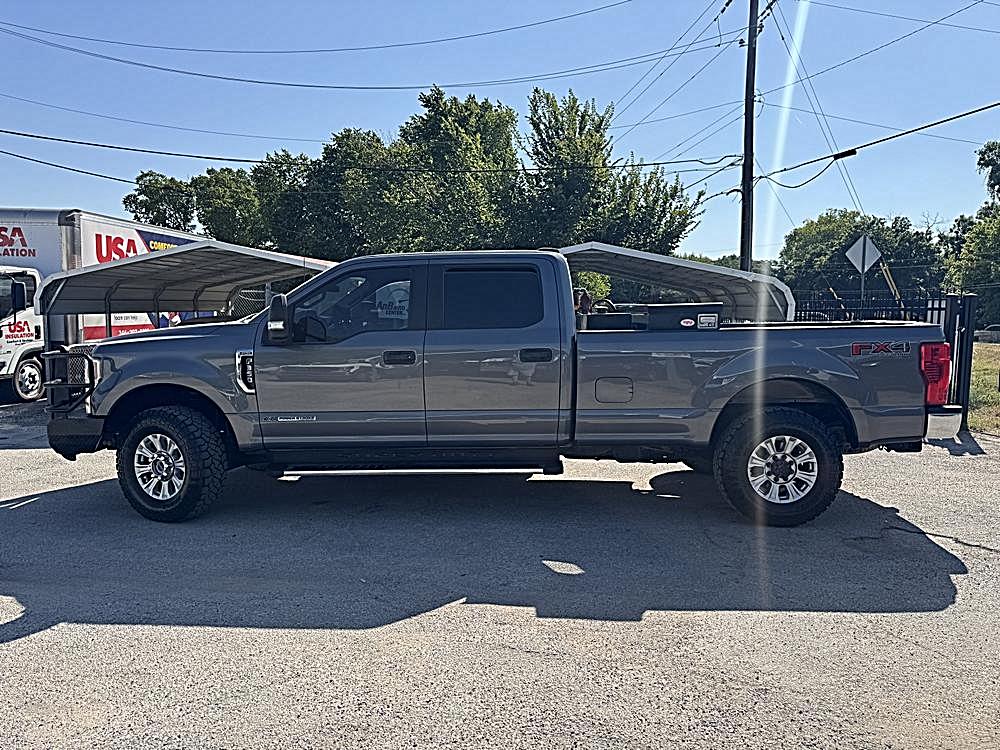 2022 Ford F-350 Super Duty XL - Photo 8