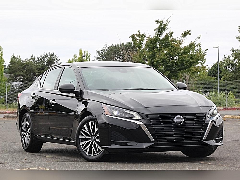 2025 Nissan Altima