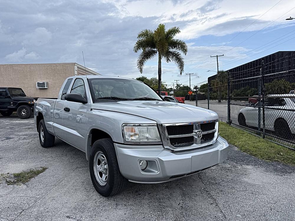 2011 RAM Dakota