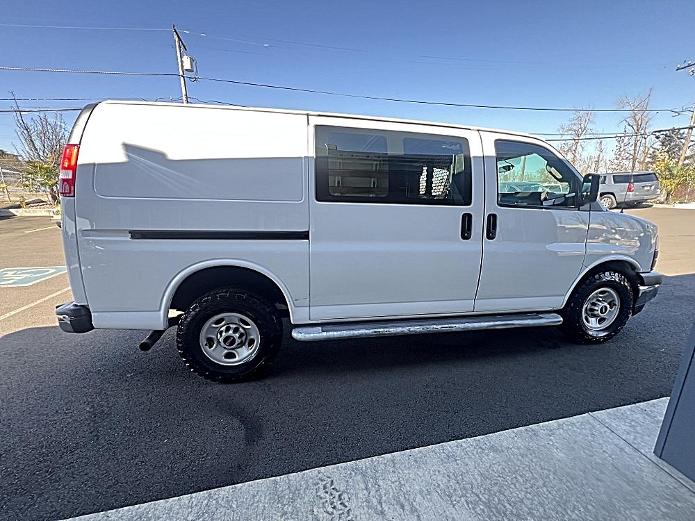 2019 GMC Savana Cargo Work Van - Photo 6