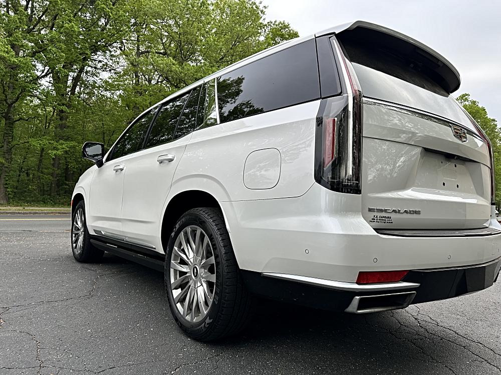 2022 Cadillac Escalade Premium Luxury - Photo 12