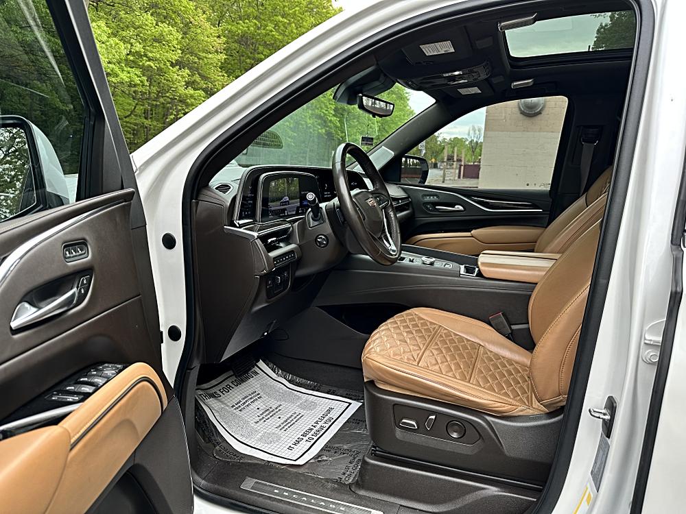 2022 Cadillac Escalade Premium Luxury - Photo 18