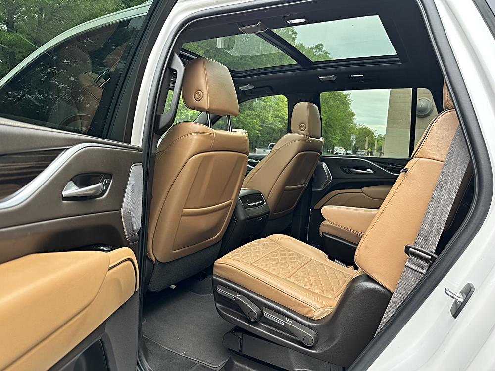 2022 Cadillac Escalade Premium Luxury - Photo 20