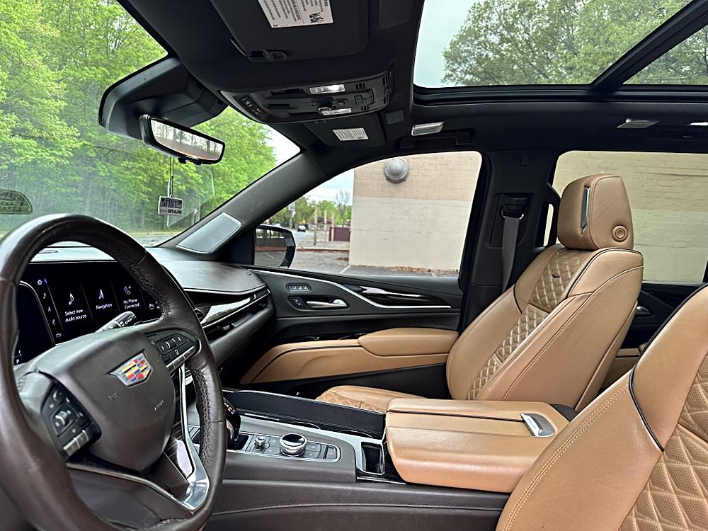 2022 Cadillac Escalade Premium Luxury - Photo 23