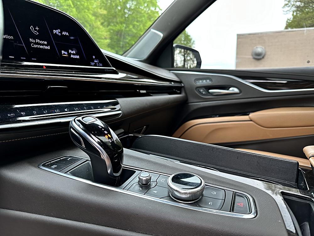 2022 Cadillac Escalade Premium Luxury - Photo 24