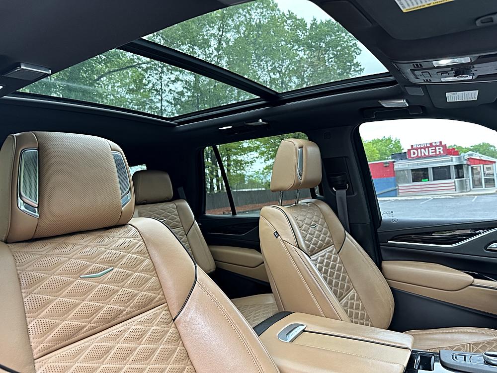 2022 Cadillac Escalade Premium Luxury - Photo 32