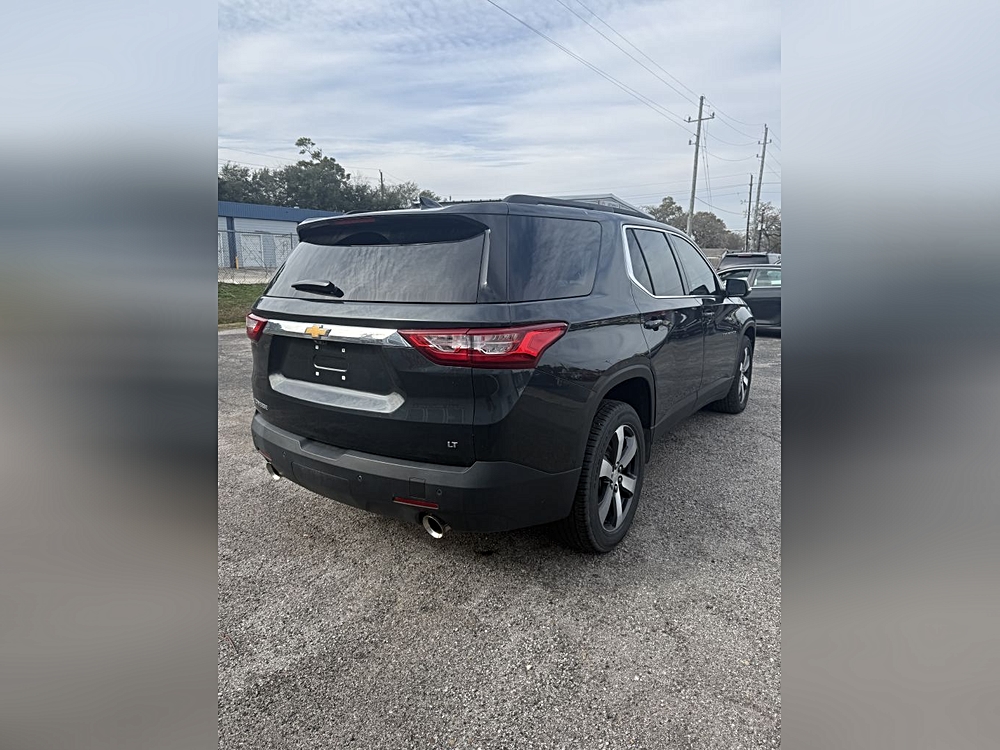 2021 Chevrolet Traverse 3LT - Photo 6