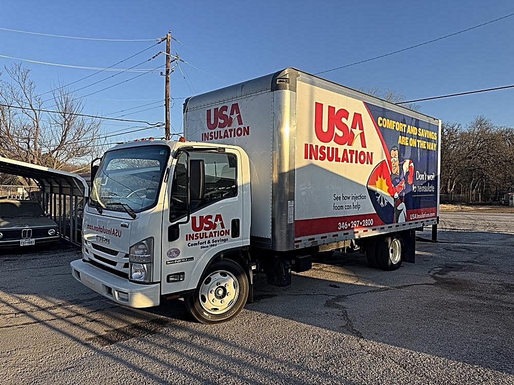 2020 Isuzu NPR HD