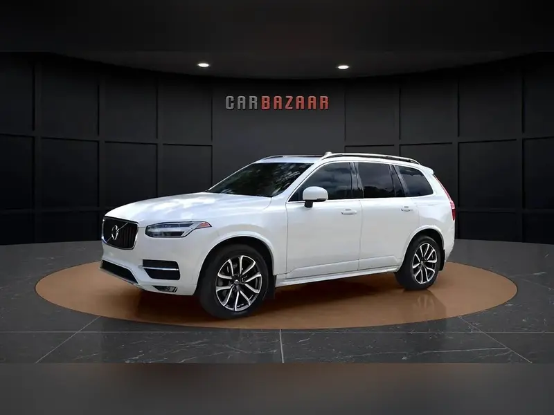 2019 Volvo XC90 Momentum